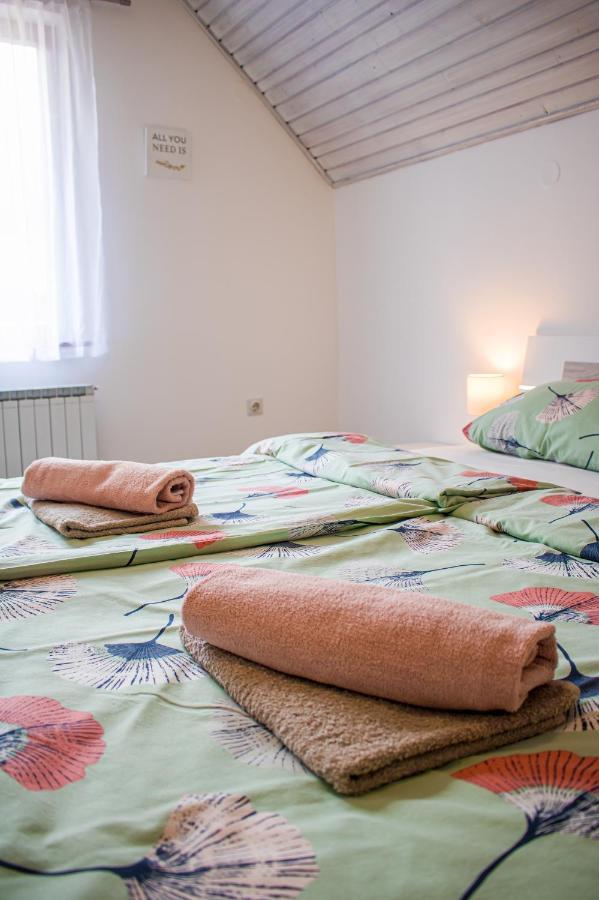 Apartma Petra Ravnik - Wanderer'S Hut Daire Bohinj Dış mekan fotoğraf