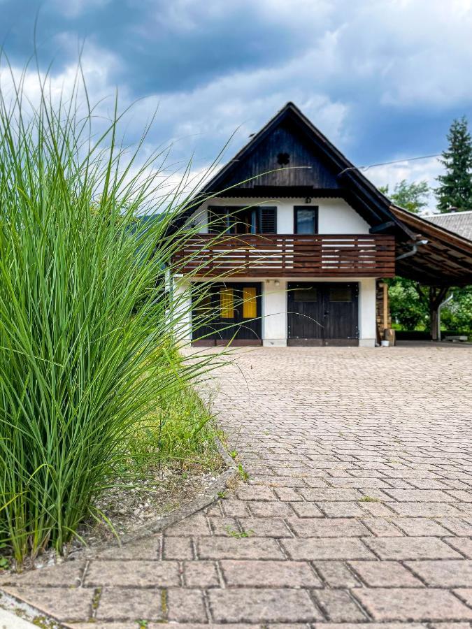 Apartma Petra Ravnik - Wanderer'S Hut Daire Bohinj Dış mekan fotoğraf